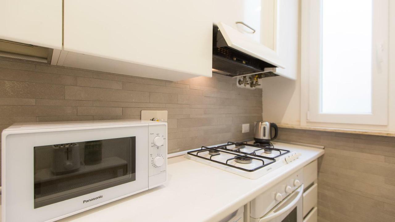 Rental In Rome Giulia Atmosphere Bagian luar foto